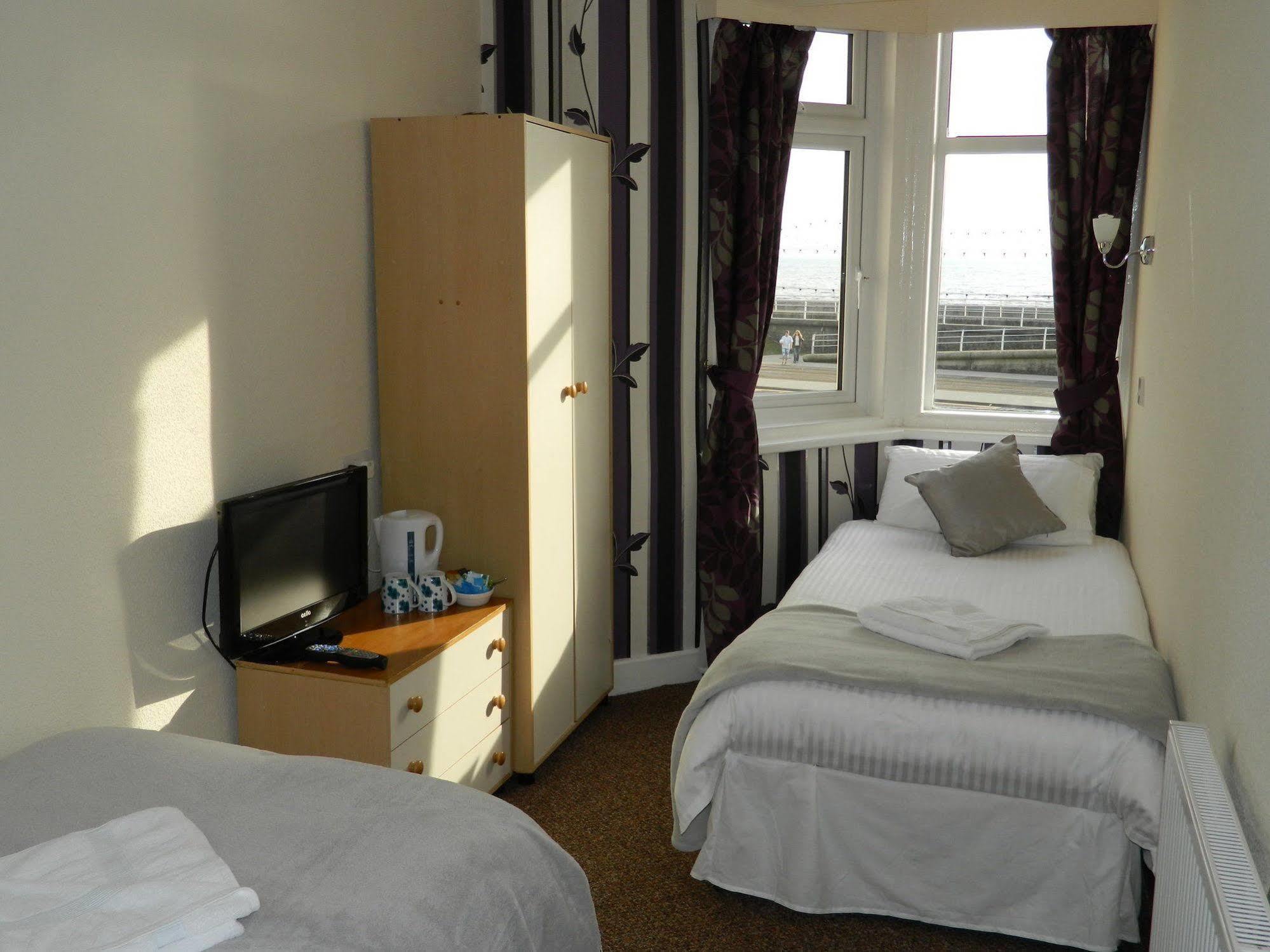 Ocean Bay Hotel Blackpool Exterior foto