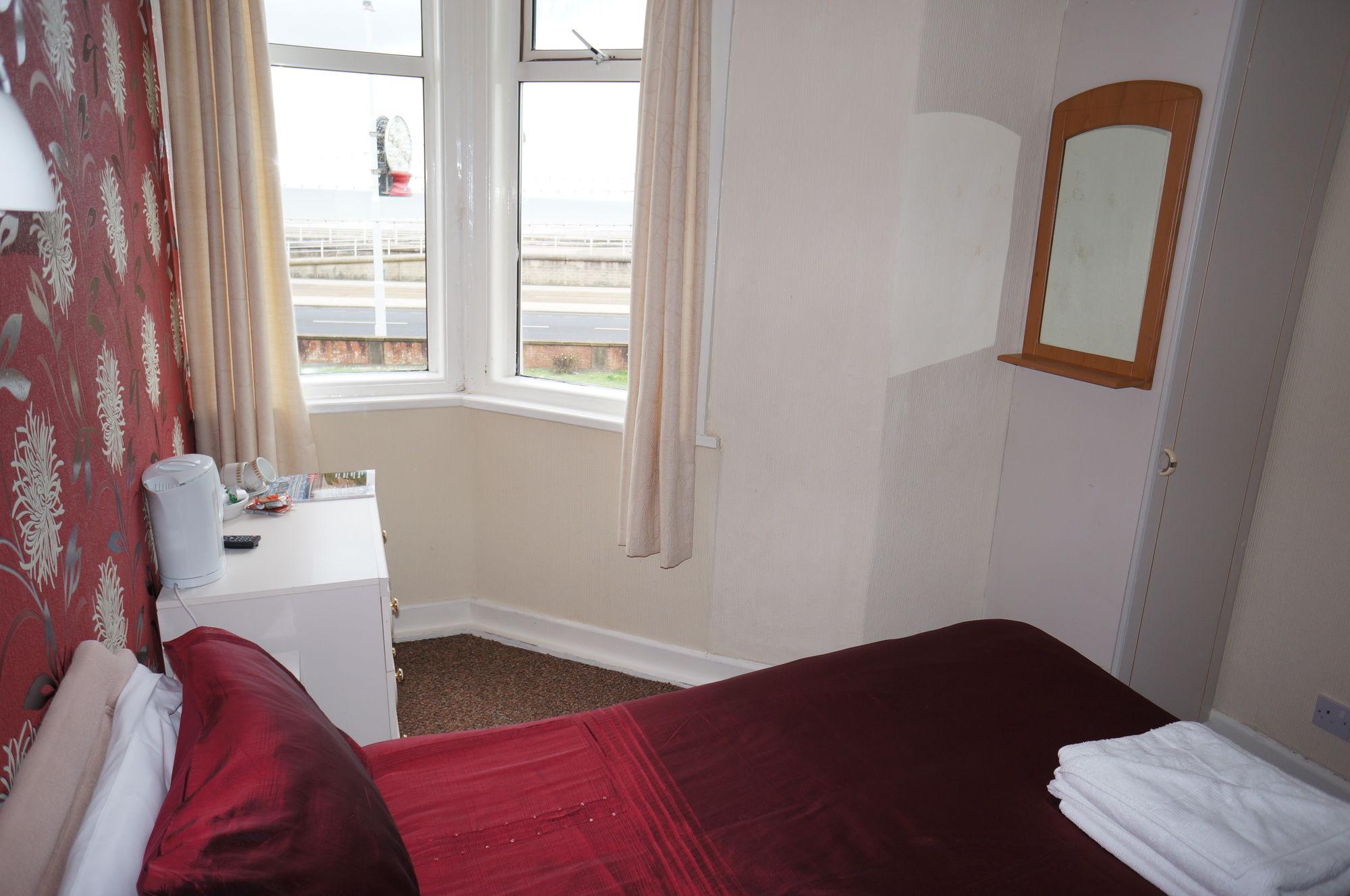 Ocean Bay Hotel Blackpool Exterior foto